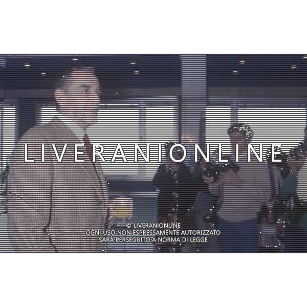 DIIAP-RETROSPETTIVA VITTORIO GASSMAN ATTORE NELLA FOTO VITTORIO GASSMAN A MILANO NELL\'ANNO 1986 IN TERRAZZA MARTINI AG ALDO LIVERANI SAS