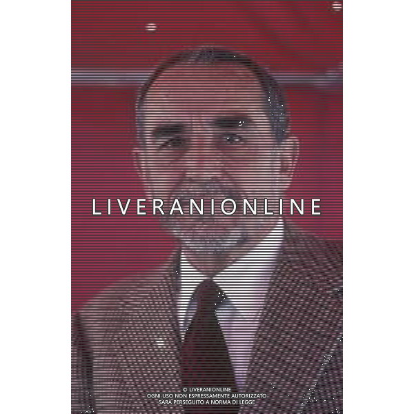 DIIAP-RETROSPETTIVA VITTORIO GASSMAN ATTORE NELLA FOTO VITTORIO GASSMAN A MILANO NELL\'ANNO 1986 IN TERRAZZA MARTINI AG ALDO LIVERANI SAS