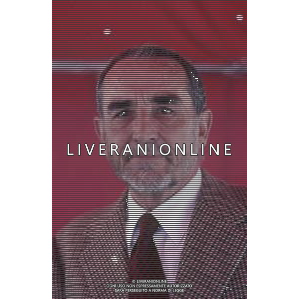 DIIAP-RETROSPETTIVA VITTORIO GASSMAN ATTORE NELLA FOTO VITTORIO GASSMAN A MILANO NELL\'ANNO 1986 IN TERRAZZA MARTINI AG ALDO LIVERANI SAS