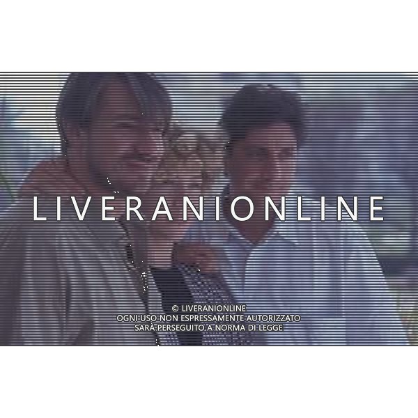 DIAP-RETROSPETTIVA RICKY TOGNAZZI ATTORE NELLA FOTO RICKY TOGNAZZI NANCY BRILLI E SERGIO CASTELLITTO NELL\'ANNO 1989 A CANNES AG ALDO LIVERANI SAS 