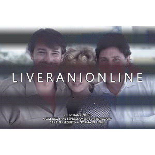DIAP-RETROSPETTIVA RICKY TOGNAZZI ATTORE NELLA FOTO RICKY TOGNAZZI NANCY BRILLI E SERGIO CASTELLITTO NELL\'ANNO 1989 A CANNES AG ALDO LIVERANI SAS 