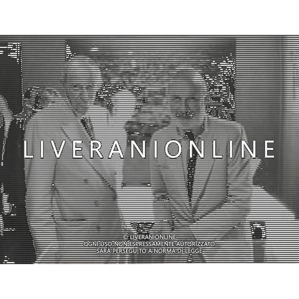 ST-RETROSPETTIVA LEOPOLDO PIRELLI INDUSTRIALE NELLA FOTO LEOPOLDO PIRELLI NELL\'ANNO 1988 A MILANO CON VITTORIO GREGOTTI AG ALDO LIVERANI SAS 