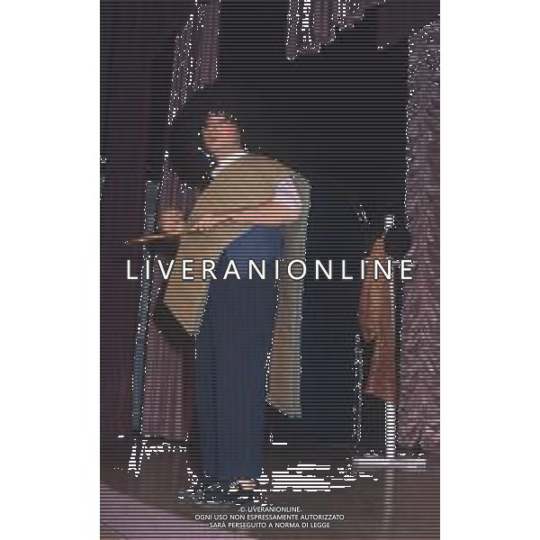 DIAP-RETROSPETTIVA LEO GULLOTTA ATTORE NELLA FOTO LEO GULLOTTA NELL\'ANNO 1982 A TORINO AG ALDO LIVERANI SAS 