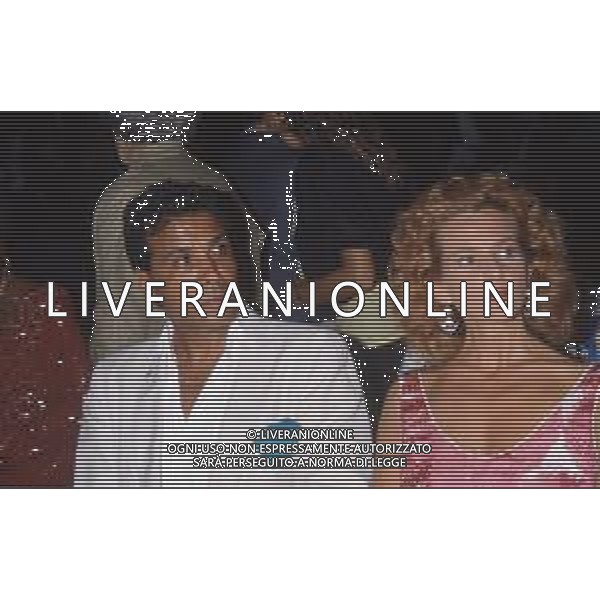 DIAP-RETROSPETTIVA GIULIANA DE SIO ATTRICE NELLA FOTO GIULIANA DE SIO CON UN AMICO NELL\'ANNO 1986 AG ALDO LIVERANI SAS