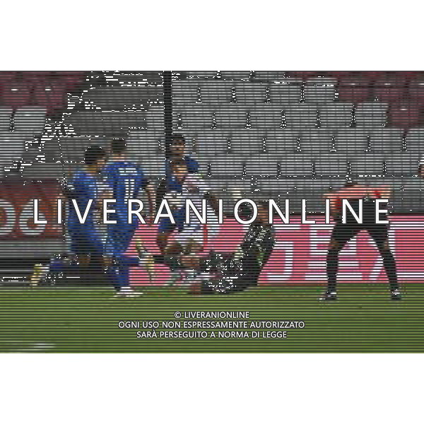 TVRG Israele vs Italia nella foto una parata di Gianluigi Donnarumma (Italia) sulla conclusione ravvicinata di Roy Revivo (Israele) sul 3 a 2 Italia Debrecen (HUN) 08-09-2025 Nagyerdei Stadion Israele vs Italia Qualificazioni Mondiali 2026 Gruppo I - 6a giornata foto Roberto Garavaglia/Agenzia Aldo Liverani sas