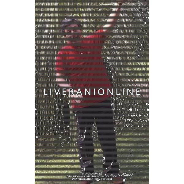 DIAP-RETROSPETTIVA LEO GULLOTTA ATTORE NELLA FOTO LEO GULLOTTA A RIVA DEL GARDA NELL\'ANNO 1990 AG ALDO LIVERANI SAS 