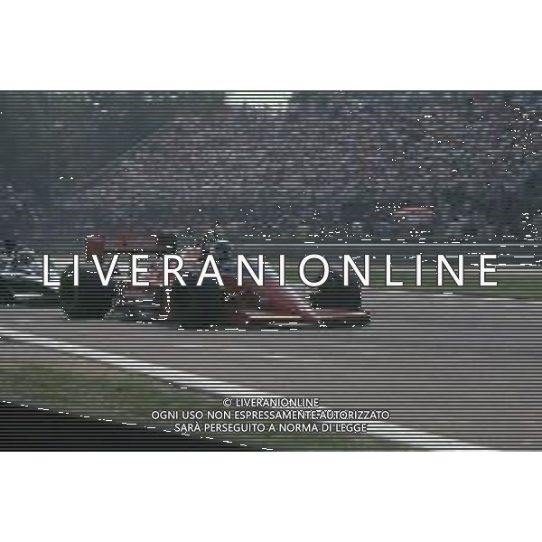 DIAP-RETROSPETTIVA PATRICK TAMBAY PILOTA F1 NELLA FOTO PATRICK TAMBAY NELL\'ANNO 1986 AG ALDO LIVERANI SAS 