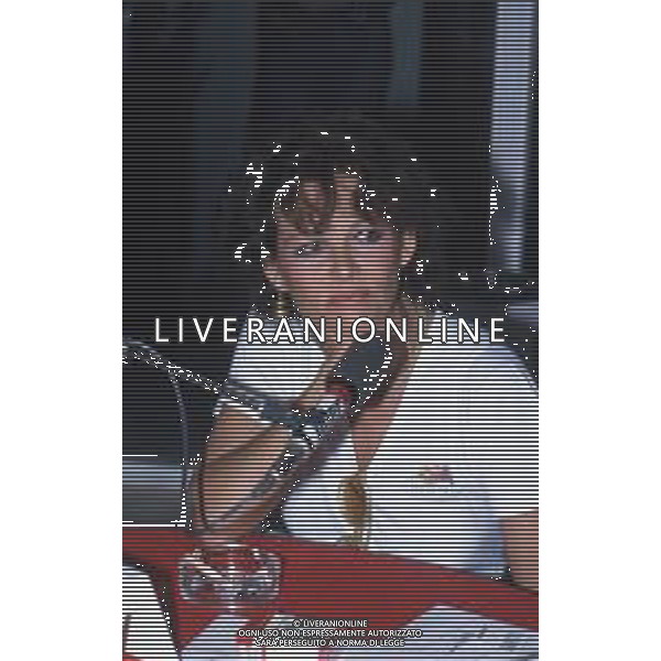 DIAP-RETROSPETTIVA CLAUDIA CARDINALE ATTRICE NELLA FOTO CLAUDIA CARDINALE A CANNES NELL\'ANNO 1982 AG ALDO LIVERANI SAS