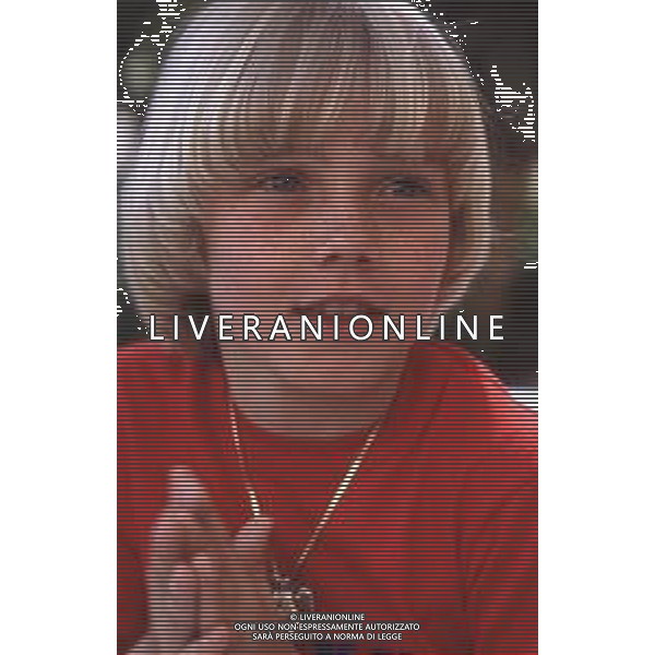 DIAP-RETROSPETTIVA RICK SCHRODER ATTORE NELLA FOTO RICK SCHRODER A CANNES NELL\'ANNO 1980 AG ALDO LIVERANI SAS