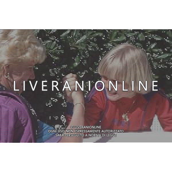 DIAP-RETROSPETTIVA RICK SCHRODER ATTORE NELLA FOTO RICK SCHRODER CON LA MADRE A CANNES NELL\'ANNO 1980 AG ALDO LIVERANI SAS