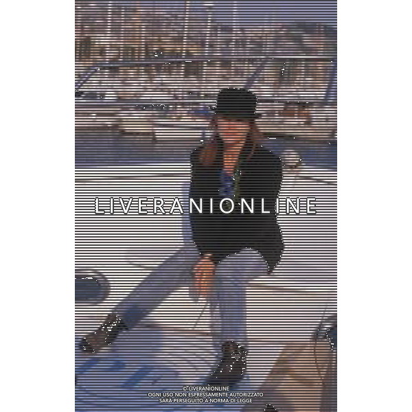 DIAP-RETROSPETTIVA BELINDA CARLISE CANTANTE NELLA FOTO BELINDA CARLISE A SANREMO NELL\'ANNO 1988 AG ALDO LIVERANI SAS