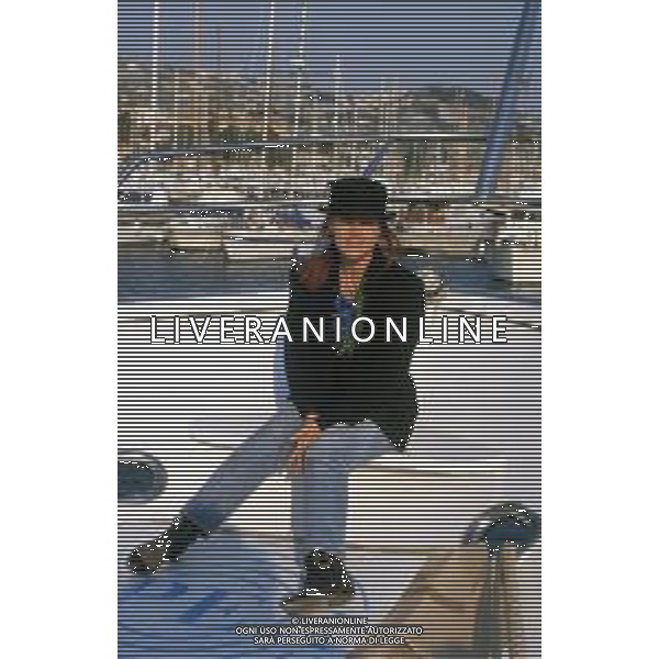 DIAP-RETROSPETTIVA BELINDA CARLISE CANTANTE NELLA FOTO BELINDA CARLISE A SANREMO NELL\'ANNO 1988 AG ALDO LIVERANI SAS