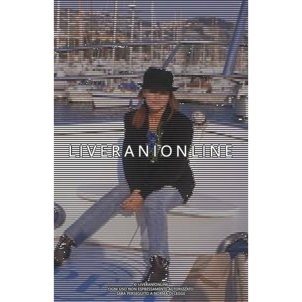 DIAP-RETROSPETTIVA BELINDA CARLISE CANTANTE NELLA FOTO BELINDA CARLISE A SANREMO NELL\'ANNO 1988 AG ALDO LIVERANI SAS