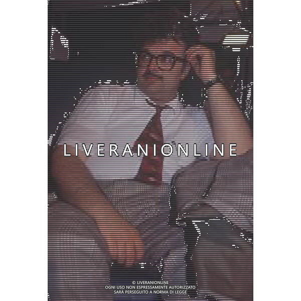 DIAP-RETROSPETTIVA PATRZIO ROVERSI CONDUTTORE TELEVISIVO NELLA FOTO PATRIZIO ROVERSI NELL\'ANNO 1989 AG ALDO LIVERANI SAS