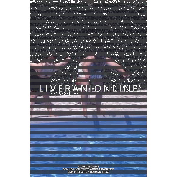 DIAP-RETROSPETTIVA PATRZIO ROVERSI CONDUTTORE TELEVISIVO NELLA FOTO PATRIZIO ROVERSI CON SYUSY BLADY NELL\'ANNO 1989 AG ALDO LIVERANI SAS 