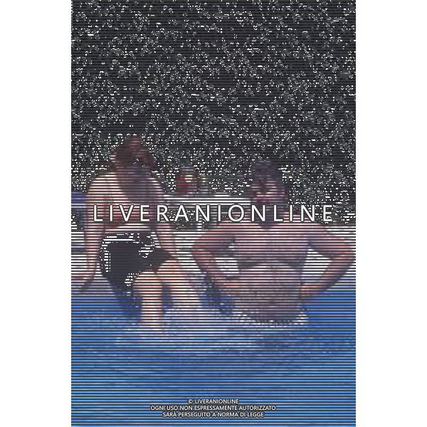 DIAP-RETROSPETTIVA PATRZIO ROVERSI CONDUTTORE TELEVISIVO NELLA FOTO PATRIZIO ROVERSI CON SYUSY BLADY NELL\'ANNO 1989 AG ALDO LIVERANI SAS 