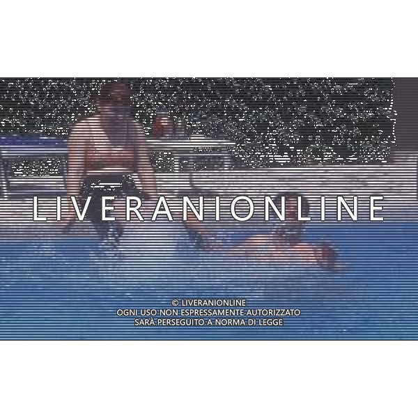 DIAP-RETROSPETTIVA PATRZIO ROVERSI CONDUTTORE TELEVISIVO NELLA FOTO PATRIZIO ROVERSI CON SYUSY BLADY NELL\'ANNO 1989 AG ALDO LIVERANI SAS 