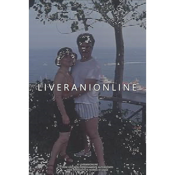 DIAP-RETROSPETTIVA PATRZIO ROVERSI CONDUTTORE TELEVISIVO NELLA FOTO PATRIZIO ROVERSI CON SYUSY BLADY NELL\'ANNO 1989 AG ALDO LIVERANI SAS 