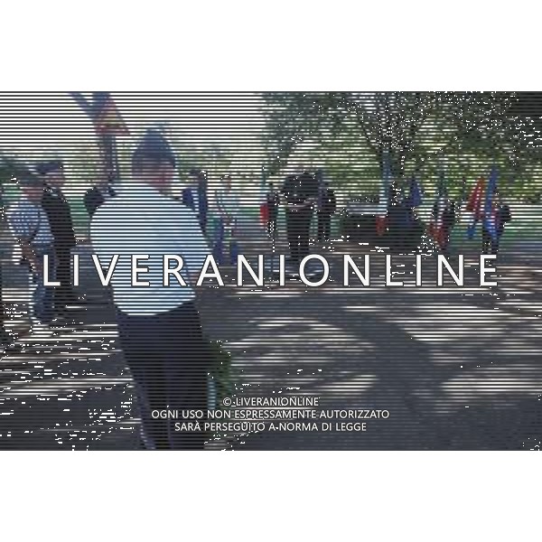 IMOLA 11 09 2025 CERIMONIA DI COMMEMORAZIONE DELLE VITTIME DEGLI ATTENTATI DELL\'11 SETTEMBRE 2001 CON DEPOSIZIONE DI UNA CORONA ALLA LAPIDE E RICORDO NELLA FOTO VESCOVO DI IMOLA GIOVANNI MOSCIATTI ©SANNA - AGENZIA ALDO LIVERANI SAS