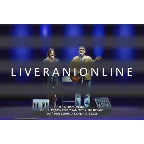 Roma 10 Settembre 2025 Michela Giroud in ‘Mi hanno gettata in mezzo ai lupi e non ne sono uscita capobranco’ Live alla Cavea dell\'Auditorium Parco della Musica di Roma. Nella foto: Michela Giraud, Dario Brunori Foto Credit: Andrea Bracaglia- AGENZIA ALDO LIVERANI SAS