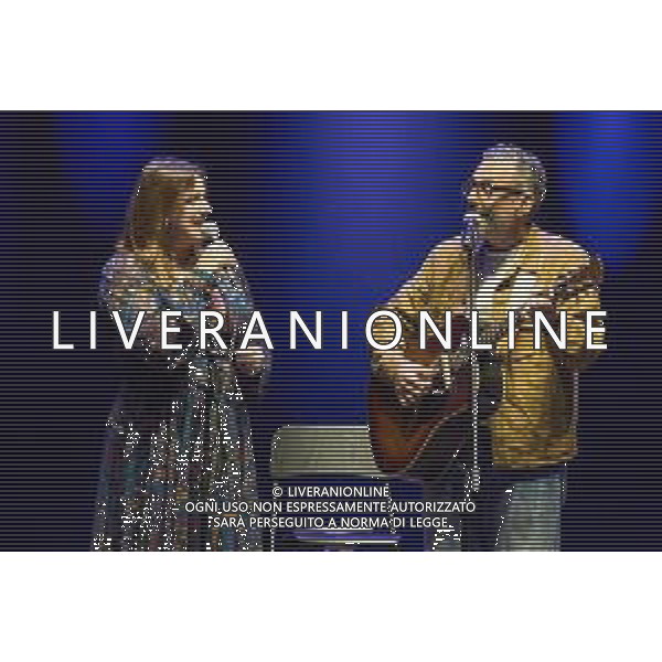 Roma 10 Settembre 2025 Michela Giroud in ‘Mi hanno gettata in mezzo ai lupi e non ne sono uscita capobranco’ Live alla Cavea dell\'Auditorium Parco della Musica di Roma. Nella foto: Michela Giraud, Dario Brunori Foto Credit: Andrea Bracaglia- AGENZIA ALDO LIVERANI SAS