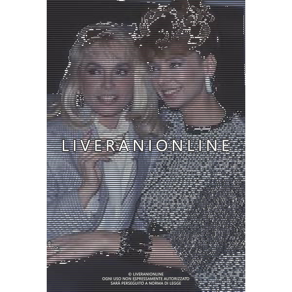 DIAP-RETROSPETTIVA MARIA GIOVANNA ELMI PRESENTATRICE TELEVISIVA NELLA FOTO MARIA GIOVANNA ELMI A ROMA NELL\'ANNO 1987 CON ENRICA BONACCORTI FOTO EDGARDO DELLA SCORCIOSA-AG ALDO LIVERANI SAS  