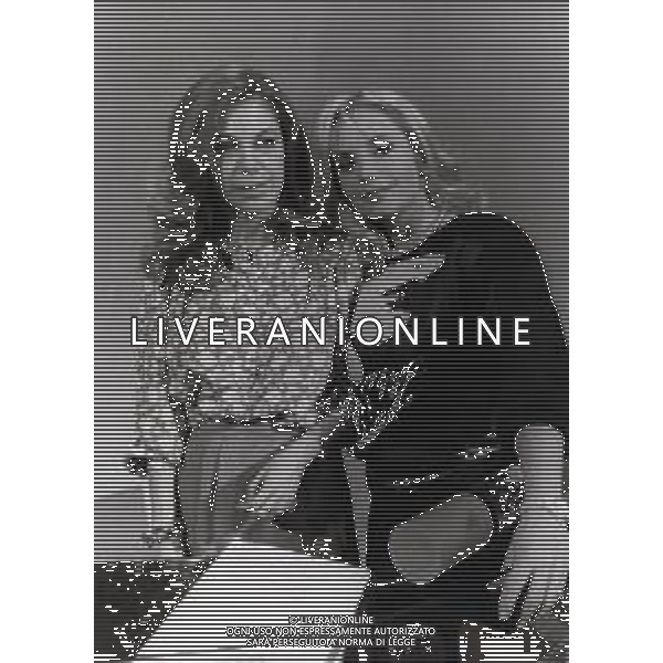 ST-RETRSOEPARRIVA MARIA GIOVANNA ELMI PRESENTATRICE TELEVISIVA NELLA FOTO MARIA GIOVANNA ELMI ANNUNCIATRICE TELEVISIVA CON RITA DALLA CHIESA NELLA TRASMISSIONE TELEVISIVA“ CI VEDIAMO SUL 2 “ FOTO EDGARDO DELLA SCORCIOSA-AG ALDO LIVERANI S A S