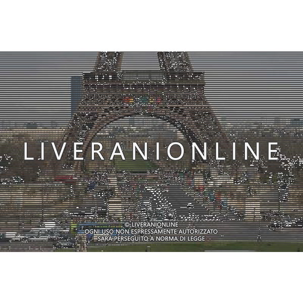 PARIGI 2005 NELLA FOTO LA TORRE EIFFEL AGENZIA ALDO LIVERANI