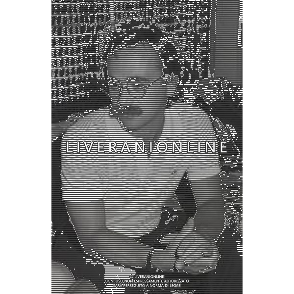NEG-RETROSPETTIVA MAURIZIO NICHETTI ATTORE NELLA FOTO MAURIZIO NICHETTI A TAORMINA NELL\'ANNO 1983 AG ALDO LIVERANI SAS