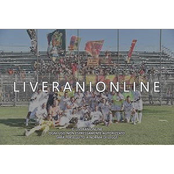 Guidonia Montecelio vs Ravenna Campionato Serie C Sky Wifi - 4 Giornata Stadio Francioni - Latina 13-09-2025 nella foto Il Ravenna festeggia sotto la curva Foto di Federico Gaetano - ag.Aldo Liverani- AGENZIA ALDO LIVERANI SAS