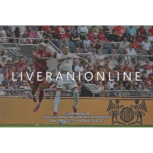 Serie A Enilive 2025/2026 Roma vs Torino Stadio Olimpico Nella foto: Wesley anticipato da Cristiano Biraghi Foto Andrea Rosito - Agenzia Liverani- AGENZIA ALDO LIVERANI SAS