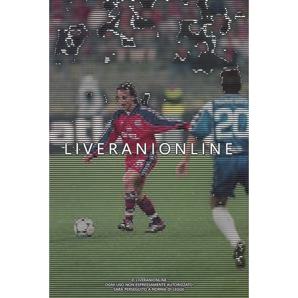 NEG-19-04-2000 MONACO DI BAVIERA QUARTI DI FINALE DI CHAMPIONS LEAGUE BAYERN MONACO-FC PORTO NELLA FOTO JEREMIES JENS AG ALDO LIVERANI SAS 