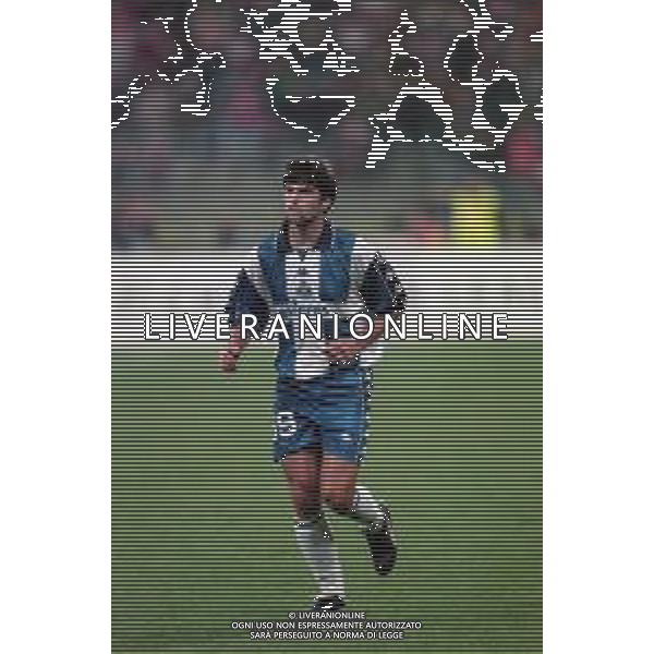 NEG-19-04-2000 MONACO DI BAVIERA QUARTI DI FINALE DI CHAMPIONS LEAGUE BAYERN MONACO-FC PORTO NELLA FOTO PAULINHO SANTOS AG ALDO LIVERANI SAS