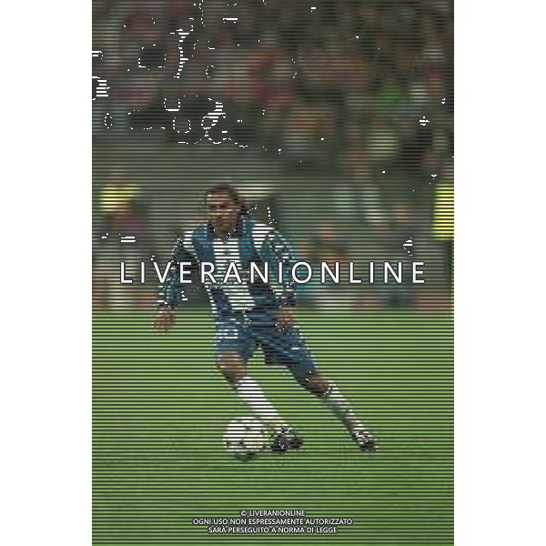 NEG-19-04-2000 MONACO DI BAVIERA QUARTI DI FINALE DI CHAMPIONS LEAGUE BAYERN MONACO-FC PORTO NELLA FOTO ESQUERDINHA AG ALDO LIVERANI SAS