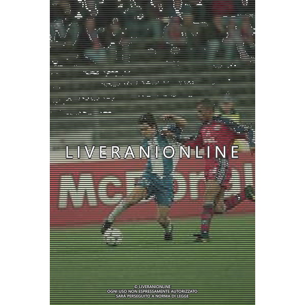 NEG-19-04-2000 MONACO DI BAVIERA QUARTI DI FINALE DI CHAMPIONS LEAGUE BAYERN MONACO-FC PORTO NELLA FOTO DECO-PAULO SERGIO AG ALDO LIVERANI SAS 