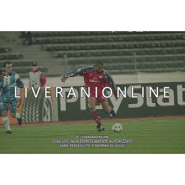 NEG-19-04-2000 MONACO DI BAVIERA QUARTI DI FINALE DI CHAMPIONS LEAGUE BAYERN MONACO-FC PORTO NELLA FOTO PAULO SERGIO AG ALDO LIVERANI SAS