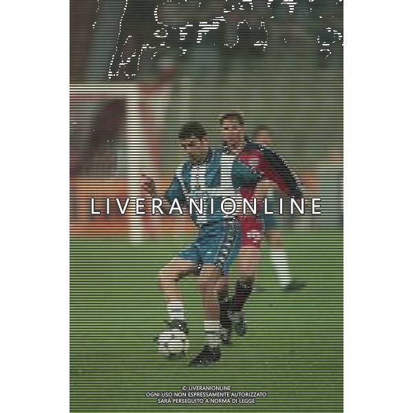 NEG-19-04-2000 MONACO DI BAVIERA QUARTI DI FINALE DI CHAMPIONS LEAGUE BAYERN MONACO-FC PORTO NELLA FOTO CAPUCHO E MICHAEL TARNAT AG ALDO LIVERANI SAS