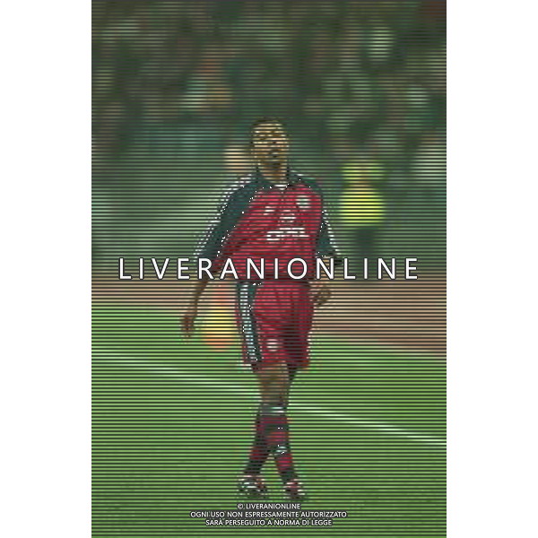 NEG-19-04-2000 MONACO DI BAVIERA QUARTI DI FINALE DI CHAMPIONS LEAGUE BAYERN MONACO-FC PORTO NELLA FOTO ELBER GIOVANE AG ALDO LIVERANI SAS