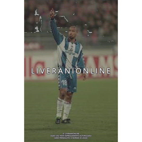 NEG-19-04-2000 MONACO DI BAVIERA QUARTI DI FINALE DI CHAMPIONS LEAGUE BAYERN MONACO-FC PORTO NELLA FOTO CHAINHO AG ALDO LIVERANI SAS