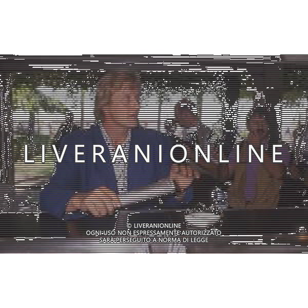 DIAP-RETROSPETTIVA RUTGER HAUER ATTORE NELLA FOTO RUTGER HAUER A CANNES NELL\'ANNO 1988 AG ALDO LIVERANI SAS