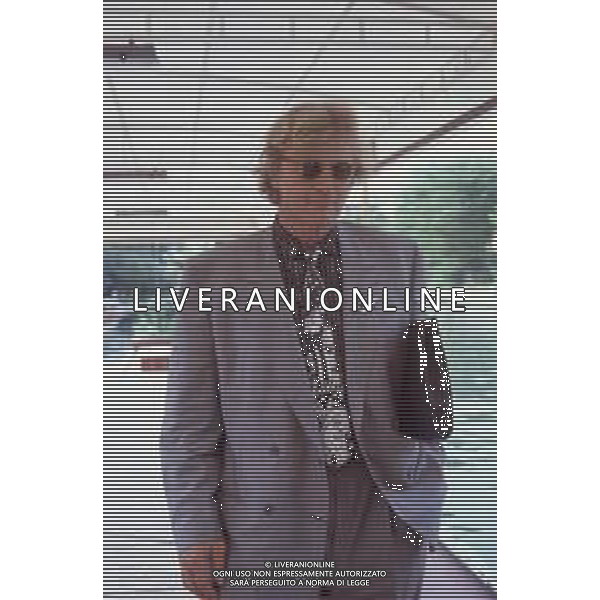 DIAP-RETROSPETTIVA RUTGER HAUER ATTORE NELLA FOTO RUTGER HAUER A VENEZIA NELL\'ANNO 1989 AG ALDO LIVERANI SAS
