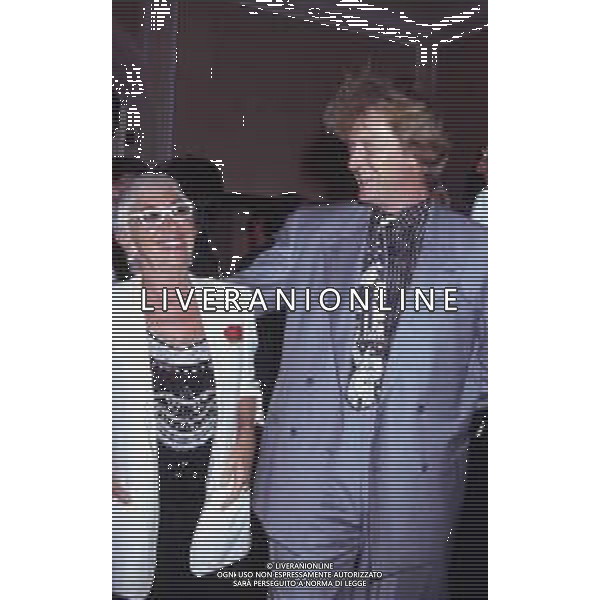 DIAP-RETROSPETTIVA RUTGER HAUER ATTORE NELLA FOTO RUTGER HAUER A VENEZIA NELL\'ANNO 1989 CON LINA WERTMULLER AG ALDO LIVERANI SAS