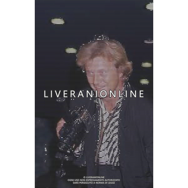 DIAP-RETROSPETTIVA RUTGER HAUER ATTORE NELLA FOTO RUTGER HAUER A VENEZIA NELL\'ANNO 1989 CON LINA WERTMULLER AG ALDO LIVERANI SAS