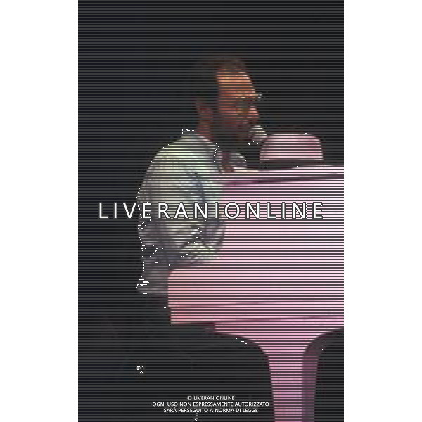 DIAP-RETROSPETTIVA ANTONELLO VENDITTI CANTANTE NELLA FOTO ANTONELLO VENDITTI NELL\'ANNO 1986 AG ALDO LIVERANI SAS