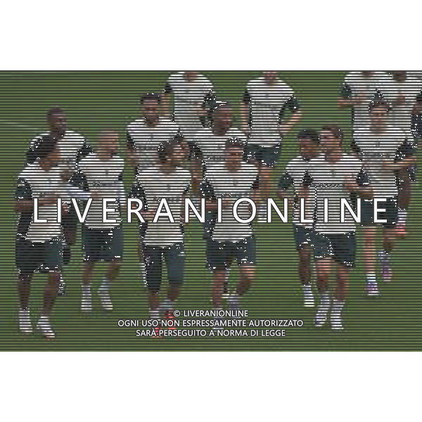 TVMV-Torino 15.09.2025 Continassa © Manuela Viganti/Agenzia Aldo Liverani Allenamento Juventus Rifinitura partita Champions League Juventus vs Borussia Dortmund Nella foto: il gruppo durante la rifinitura ©TVMV Viganti Manuela - AGENZIA ALDO LIVERANI SAS
