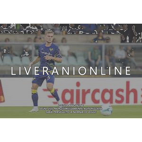 Martin Sonder Frese of Hellas Verona FC play the ball during Hellas Verona FC vs US Cremonese, 3° Serie A Enilive 2025-26 game at Marcantonio Bentegodi stadium in Verona (VR), Italy, on September 15, 2025. (Photo by Davide Casentini)- AGENZIA ALDO LIVERANI SAS