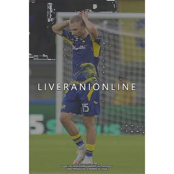 Victor Enok Nelsson of Hellas Verona FC expresses disappointment during Hellas Verona FC vs US Cremonese, 3° Serie A Enilive 2025-26 game at Marcantonio Bentegodi stadium in Verona (VR), Italy, on September 15, 2025. (Photo by Davide Casentini)- AGENZIA ALDO LIVERANI SAS