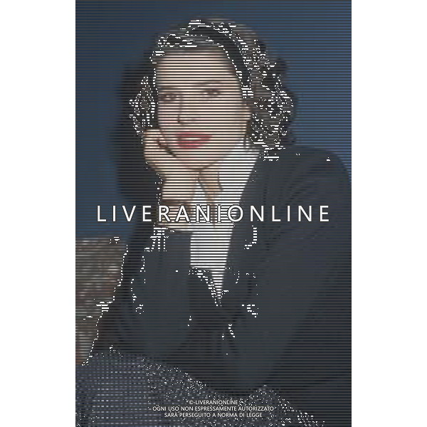 DIAP-RETROSPETTIVA FANNY ARDANT ATTRICE NELLA FOTO FANNY ARDANT IN TERRAZZA MARTINI A MILANO NELL\'ANNO 1982 AG ALDO LIVERANI SAS