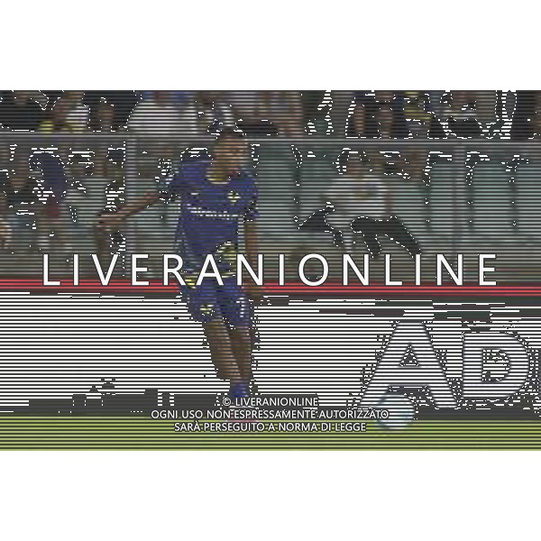 Rafik Belghali of Hellas Verona FC play the ball during Hellas Verona FC vs US Cremonese, 3° Serie A Enilive 2025-26 game at Marcantonio Bentegodi stadium in Verona (VR), Italy, on September 15, 2025. (Photo by Davide Casentini)- AGENZIA ALDO LIVERANI SAS