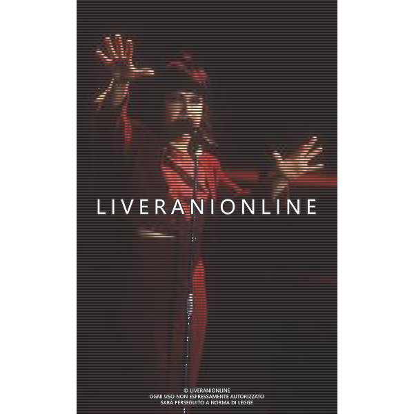 DIAP-RETROSPETTIVA MATIA BAZAR COMPLESSO MUSICALE NELLA FOTO IL COMPLESSO DEI MATIA BAZAR CON ANTONELLA RUGGIERO NELL\'ANNO 1989  AG ALDO LIVERANI SAS 